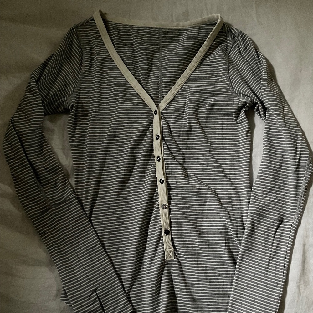 Lululemon Strip Long Sleeve Henley
